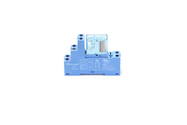 Finder Type 95.05 and 40.52 relay and socket